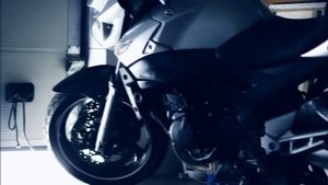 Suzuki GSR 600