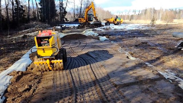 Постройка грунтовой дороги. Земляные работы нулевого цикла.