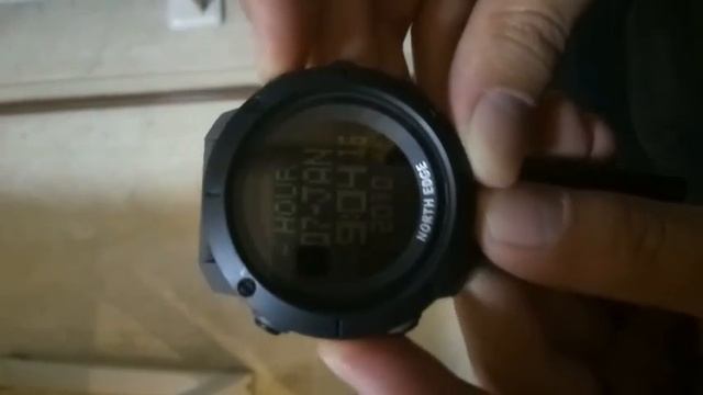 NORTH EDGE Watch --TANK time setting смотреть онлайн