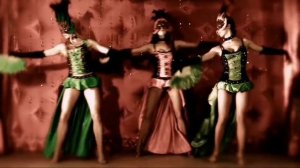 Танец в масках