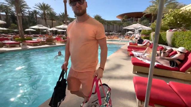 США. Лето в Лас Вегасе. Пришли на бассейн. Отмечаем День рождения Дамика смотреть онлайн