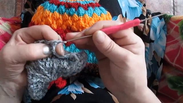 Вяжем крючком кепку-шляпку