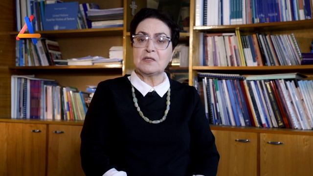 Մեր Պայքարը / Եկվորները - Լարիսա Ալավերդյան смотреть онлайн