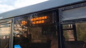 Автобус ЛиАЗ-5292.60 следует по маршруту 32 "Барановское - А/в Воскресенск"