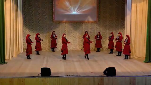 грузинский народный танец (девичий горский) "Калта Мтиулури"