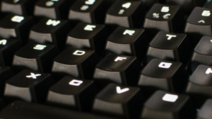 КАК СМЕНИТЬ ЯЗЫК НА КЛАВИАТУРЕ