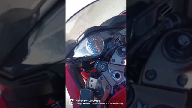Помыл мотоцикл,еле отмыл мот, мотоцикл honda vfr,зефирка чистая,пена на мотоцикле,чистый мотоцикл