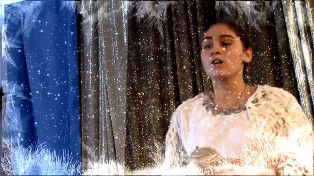 Песня "В ночь под Новый год " автор П.Ермолаев ,исполняет песню Таня Куренгина . смотреть онлайн