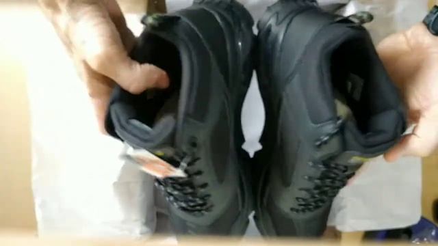 Skech - Air Envoy 237215/BBK распаковка смотреть онлайн