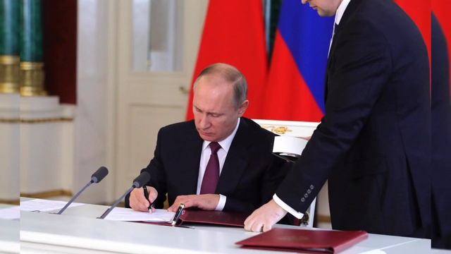Стихотворение ко Дню Конституции РФ ??