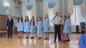 Новенькая (музыка Виктора Плешака, стихи Михаила Яснова)