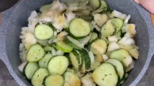 Салат из огурцов с горчицей