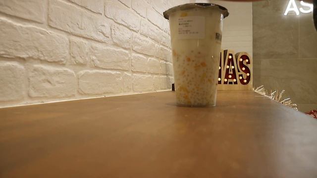 Мадрид Vlog/ мне признались в любви, уличная еда и музыканты/ Часть 1 смотреть онлайн