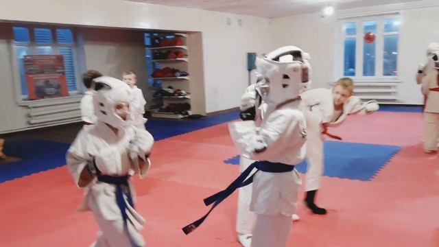 Средняя группа готовится к аттестации смотреть онлайн