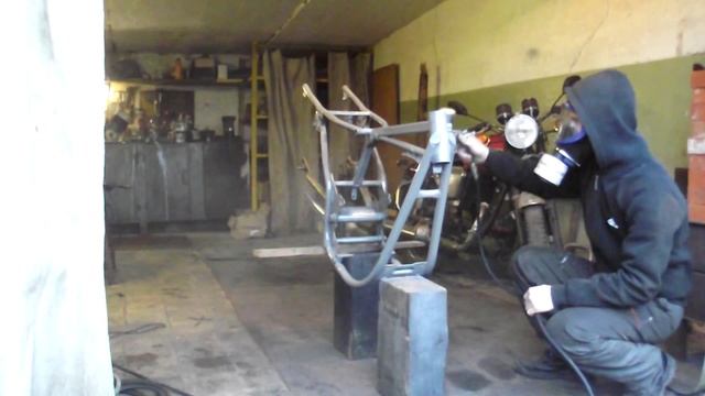 Подготовка рамы к покраске . Грунтовка смотреть онлайн