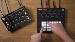 Автономный грув-бокс Novation Circuit TRACKS, рабочая станция, миди-контроллер