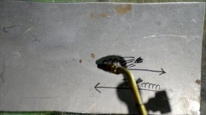 Правый и левый способы сварки.