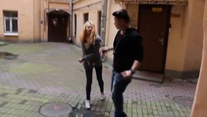 БОЙ С ДЕВУШКОЙ ГРИФЕРА В РЕАЛЬНОЙ ЖИЗНИ! АНТИ ГРИФЕР ШОУ