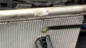 Replacing The Ac Condenser On A 2011-2013 Jeep Grand Cherokee