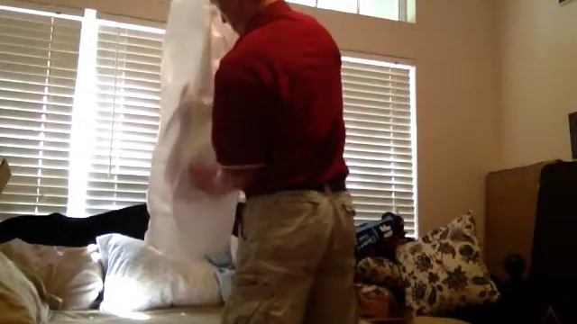 Fender Blacktop Stratocaster HH Unboxing смотреть онлайн