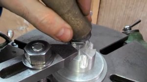 Удаление заусенцев с помощью шабера