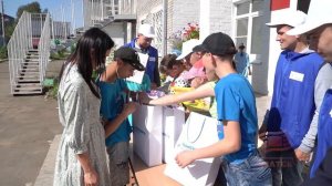 Волонтеры «Транснефть Восток» провели акцию для ребят Братского детского дома «Росток» и поздравили