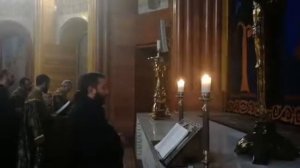 Служба в Армянской Церкви - Час покоя