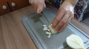 Картошка со шкварками из сала грудинки !