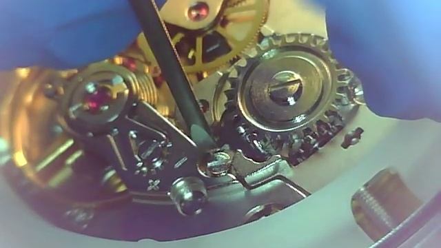 ETA 2824 2 mainspring change 2 смотреть онлайн