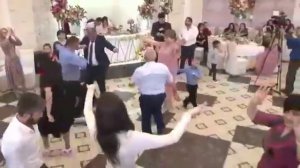 Шикарные аварский свадьба