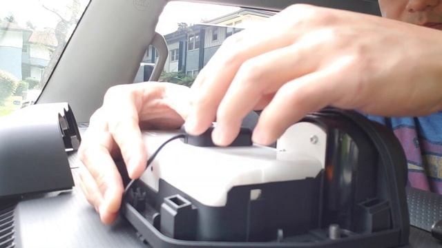 Installing a GPS Antenna in my FJ Cruiser Gauge Pod смотреть онлайн