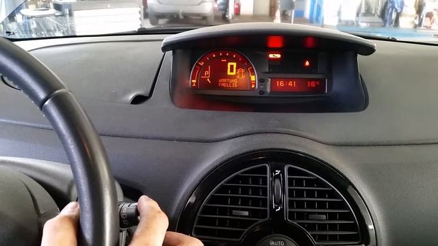 Service, Сброс сервиса Renault смотреть онлайн