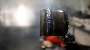 Сварка трубы без зазора. Вертикальное положение. Испытание для глаз и позвоночника)