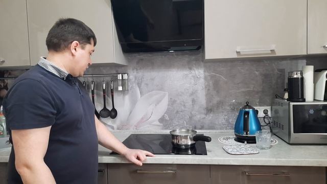 Обзор техники. Электрическая варочная поверхность Hotpoint Ariston KIT 641 F B смотреть онлайн