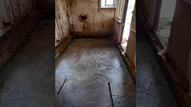разводка канализации, заливка под теплый пол, и конечно же сам теплый пол.