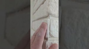 Как быстро наклеить декоративный кирпич своими руками в домашних условиях.