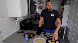 10 Minute Cookie Recipe | Chocolate Chip + Oreo | Cookie Butter Vs. PB2 | FlexibleDietingLifestyle