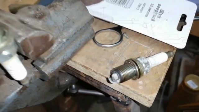 Регулировка зазоров свечей. 1NZ-FE.