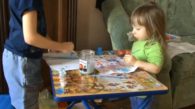 Рисуют дети... смотреть онлайн