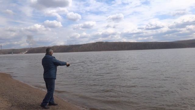 Рыбалка на Амуре. Спиннинг с катушкой Нельма. Тест спиннинга. смотреть онлайн