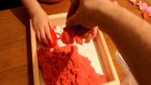 Кинетический песок Kinetic Sand + деревянная песочница