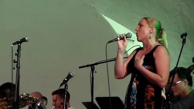 Two to Tango / God Bless America by Sarah Janiak-Brown смотреть онлайн