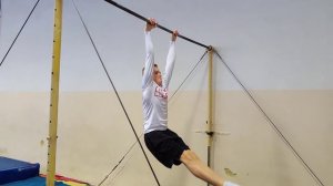 Комбинация на турнике для начинающих / Советы тренера по гимнастике