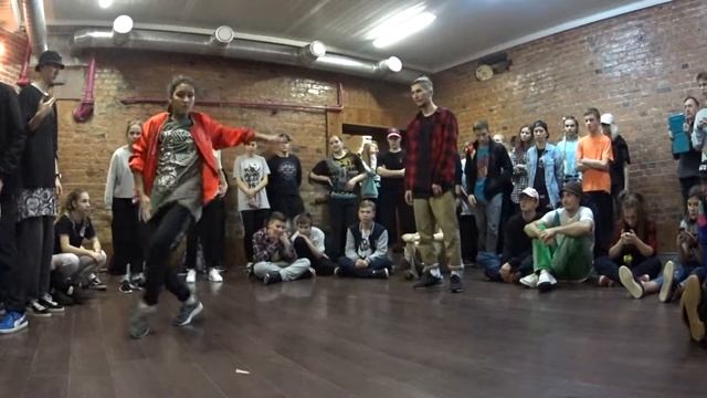 HipHop Pro | Панда vs No Name 1\8 смотреть онлайн