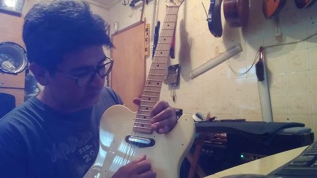 Guitarra Squier Affinity Telecaster Vintage White