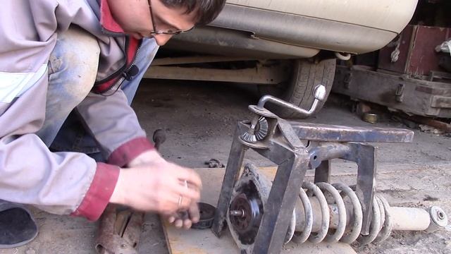 Хочу продать! AUDI A6 C4 2.0. Часть 3 [Задняя подвеска] смотреть онлайн