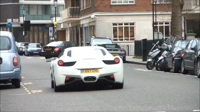Ferrari 458 Italia accelerate and downshift in London. смотреть онлайн
