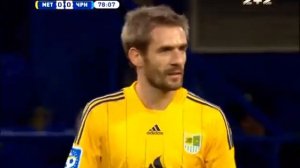 Металлист - Черноморец - 0:0. Удар Девича в крестовину (78')