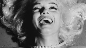 Уникальные кадры Marilyn Monroe, запомните Ее , Лучезарной  и Неповторимой .⭐️