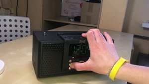 Распаковка портативной аудиосистемы MAX MR-360